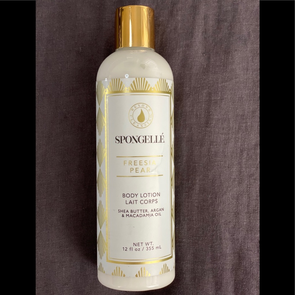 Spongelle Freesia Pear Body Lotion
